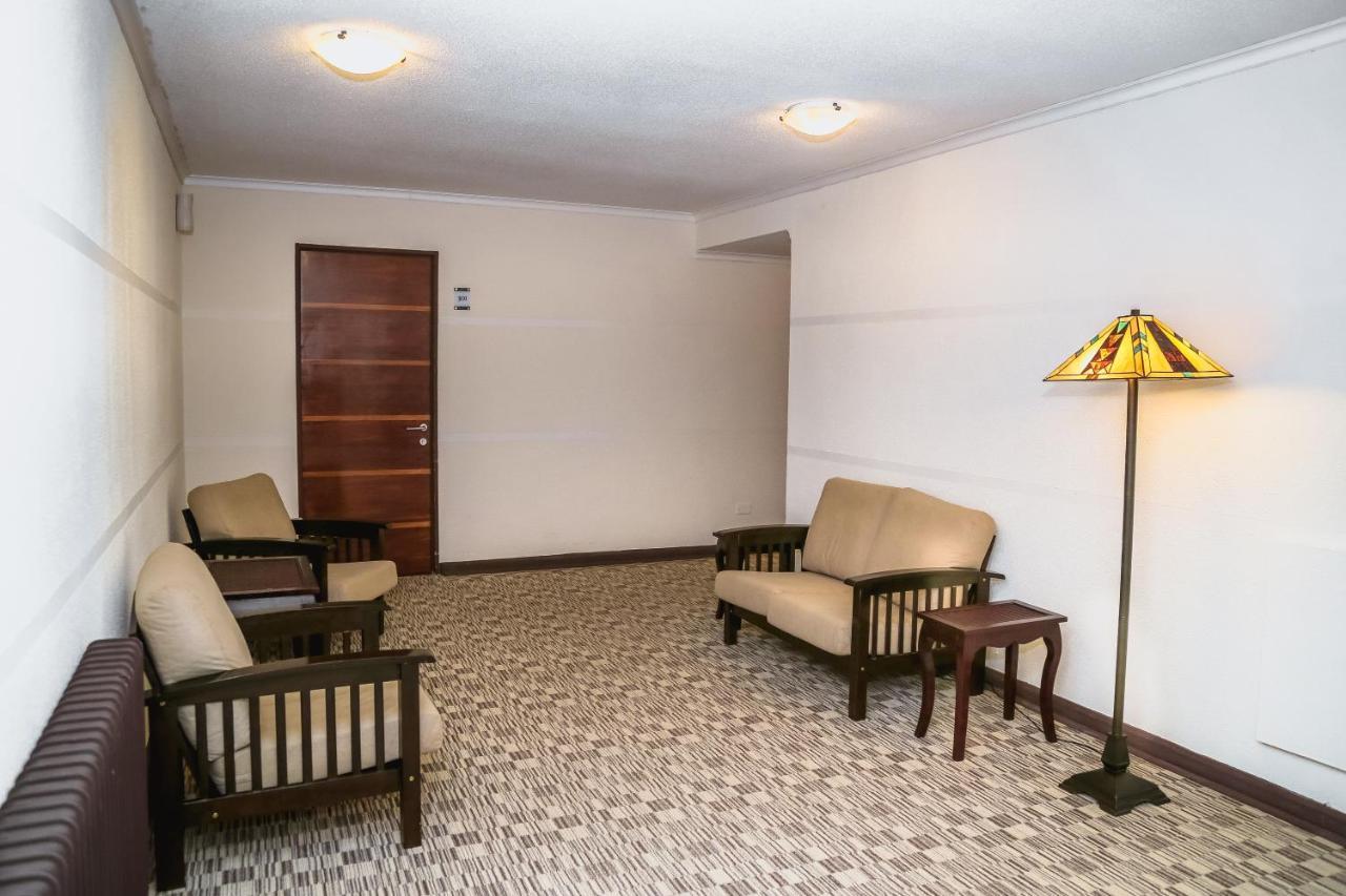 Hotel Los Navegantes Punta Arenas Bagian luar foto