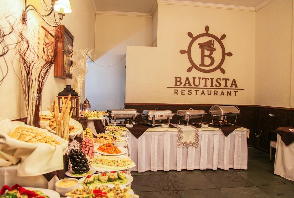 Hotel Los Navegantes Punta Arenas Bagian luar foto