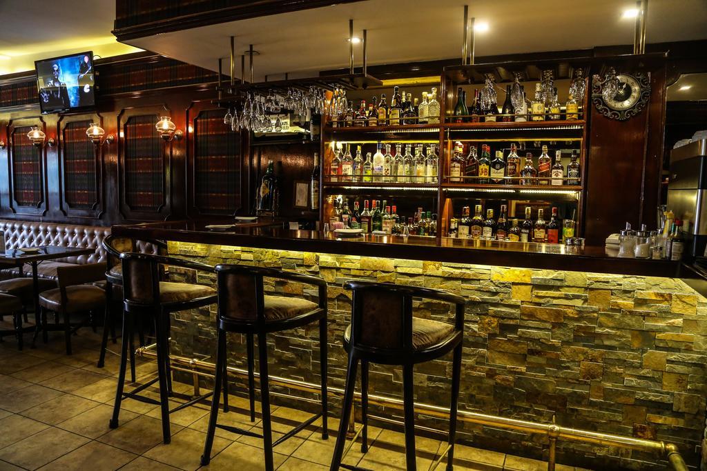 Hotel Los Navegantes Punta Arenas Bagian luar foto