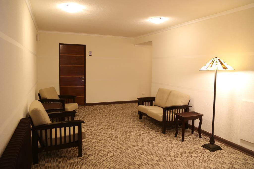 Hotel Los Navegantes Punta Arenas Bagian luar foto
